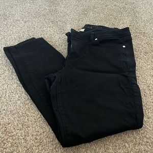 Lauren Conrad 16L black Jean Jeggings